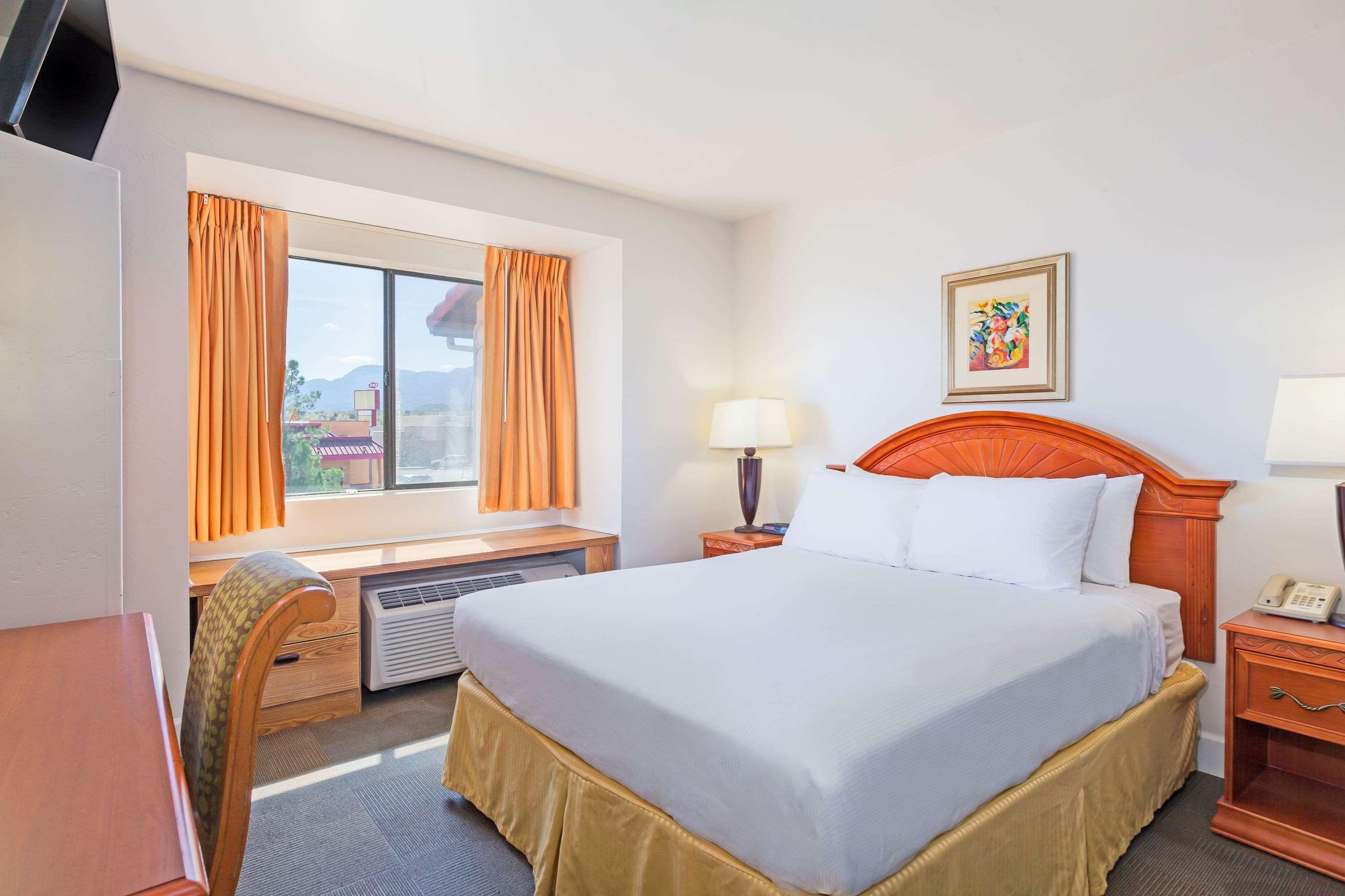 Days Inn By Wyndham Camp Verde Arizona ภายนอก รูปภาพ